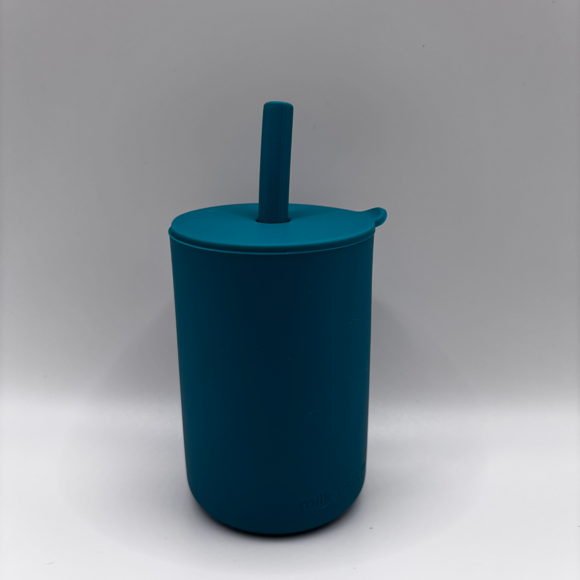 Milk Addict Silicone Cup And Straw Set