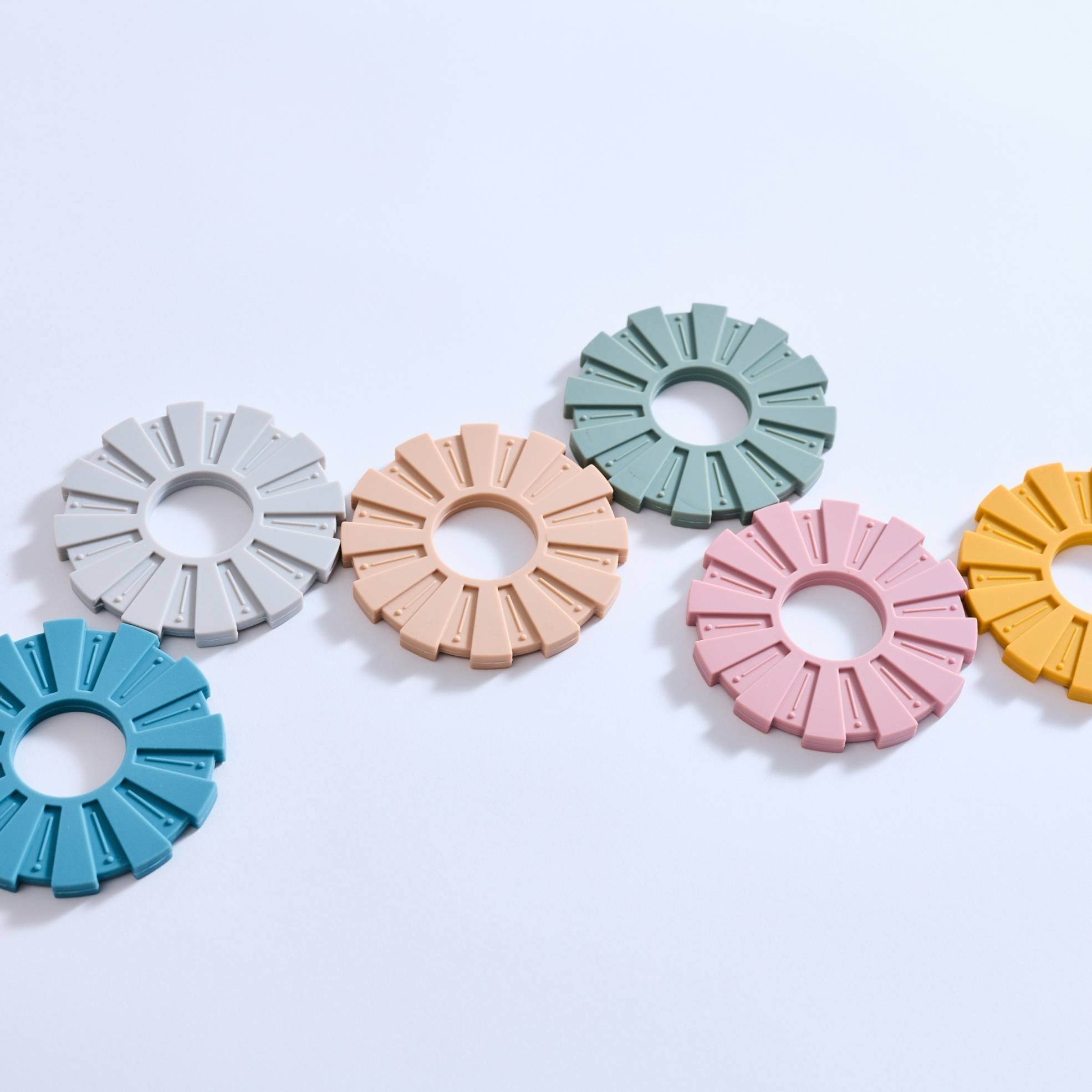 Milk Addict Bloom Teether