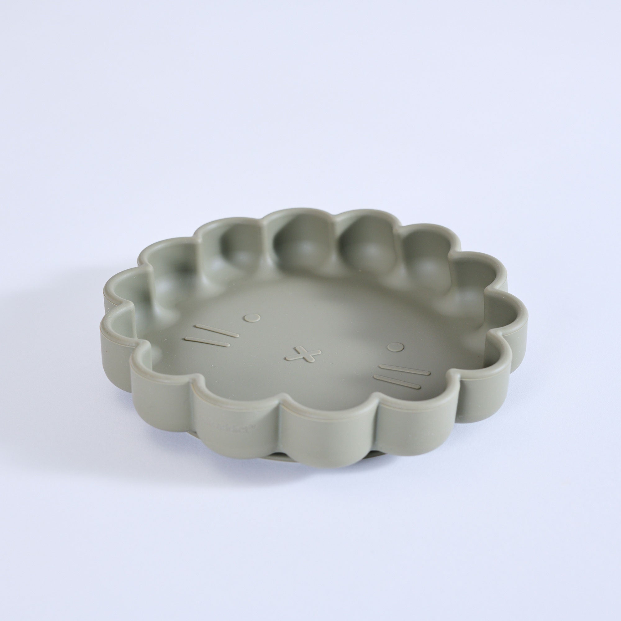 Milk Addict Silicone Lion Suction Plate
