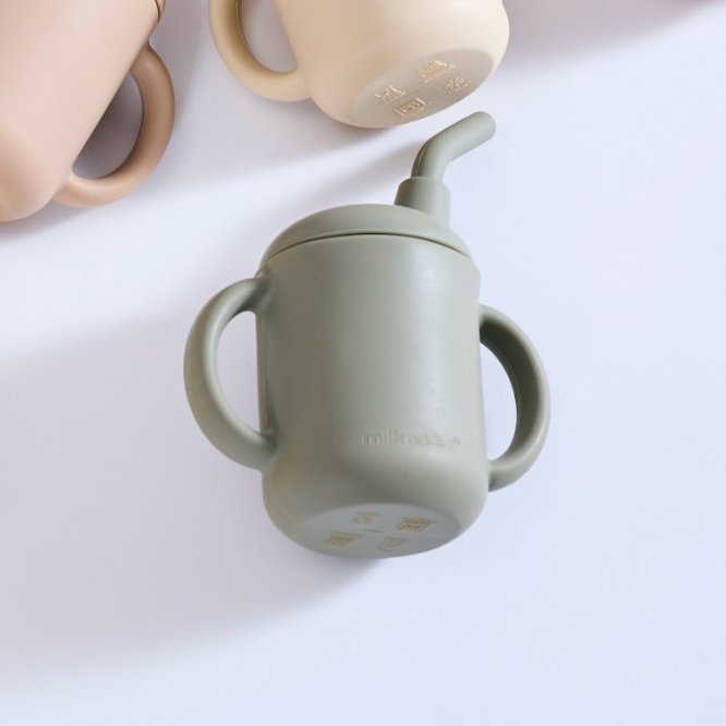 Silicone handled cup for babies - easy-grip, leakproof